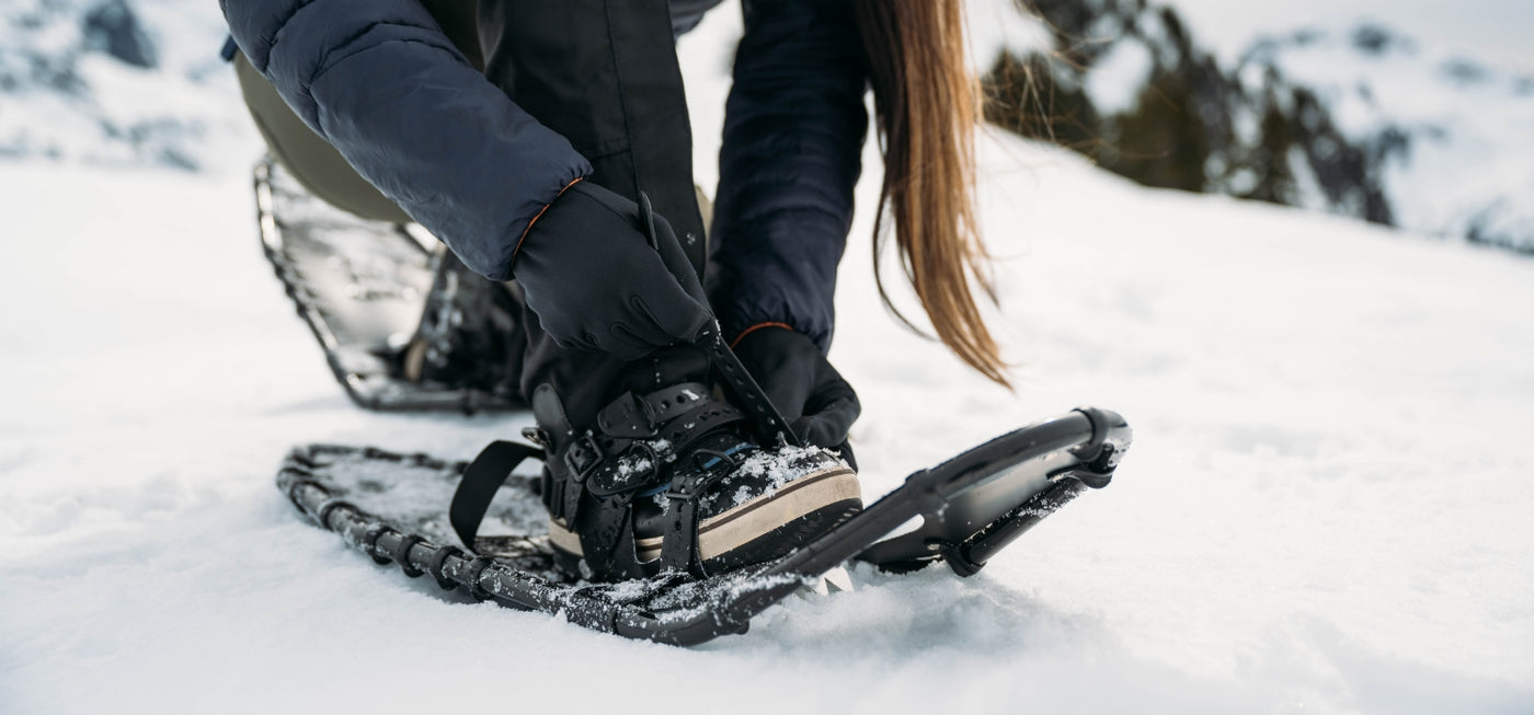 How to Wear Snowshoes Correctly